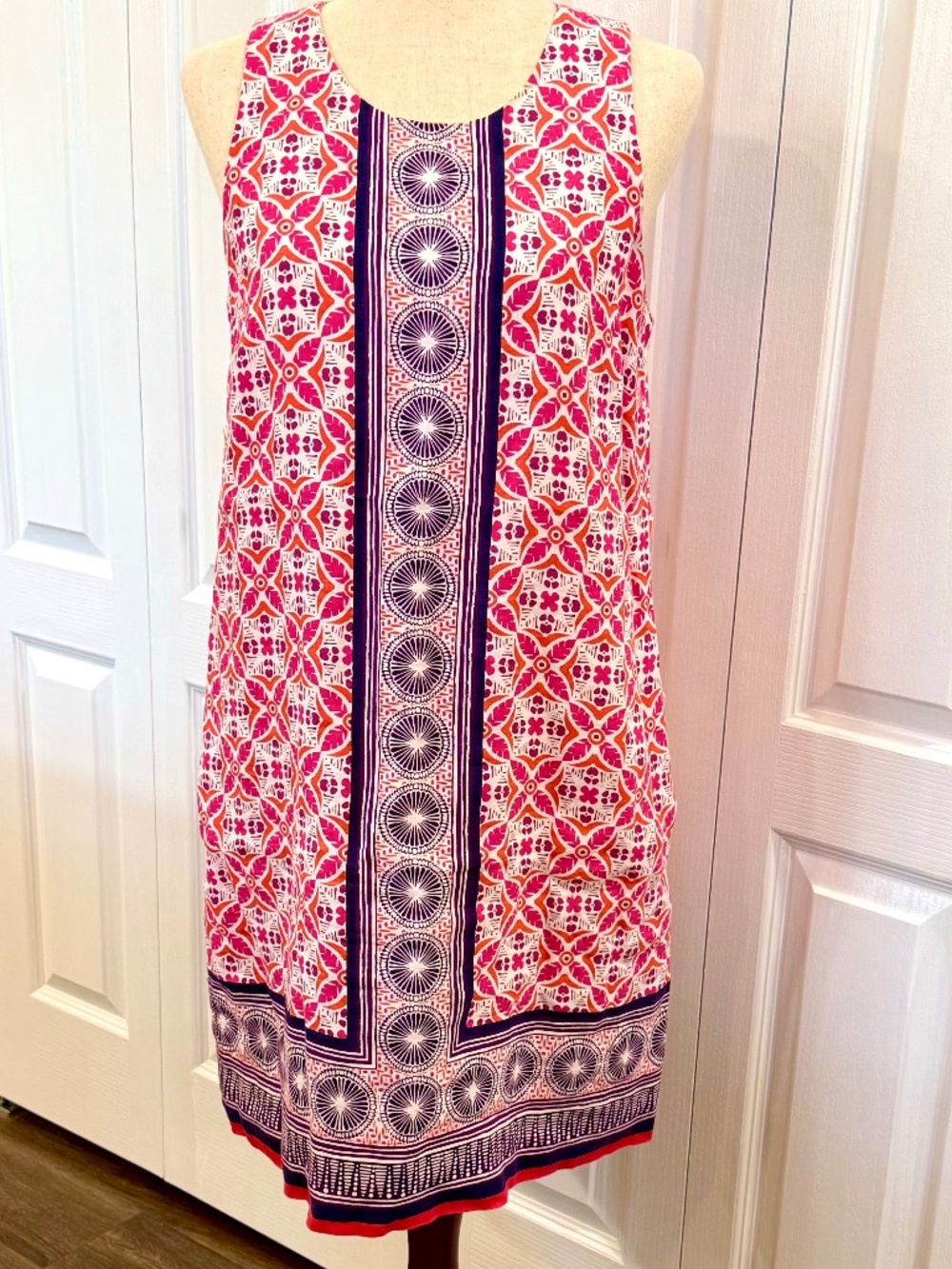 Tommy Bahama, Size S/P, Linen Sleeveless Dress, Cotton Lined, Batik Print